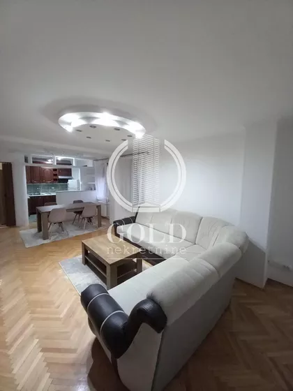 Bulevar oslobođenja | 4zida.rs