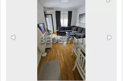 Blok 11c - Stari Merkator | 4zida.rs