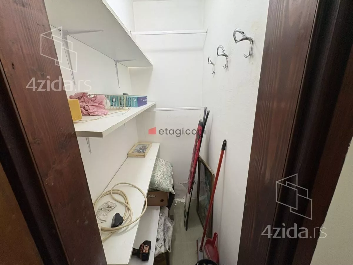 Garsonjera | 4zida