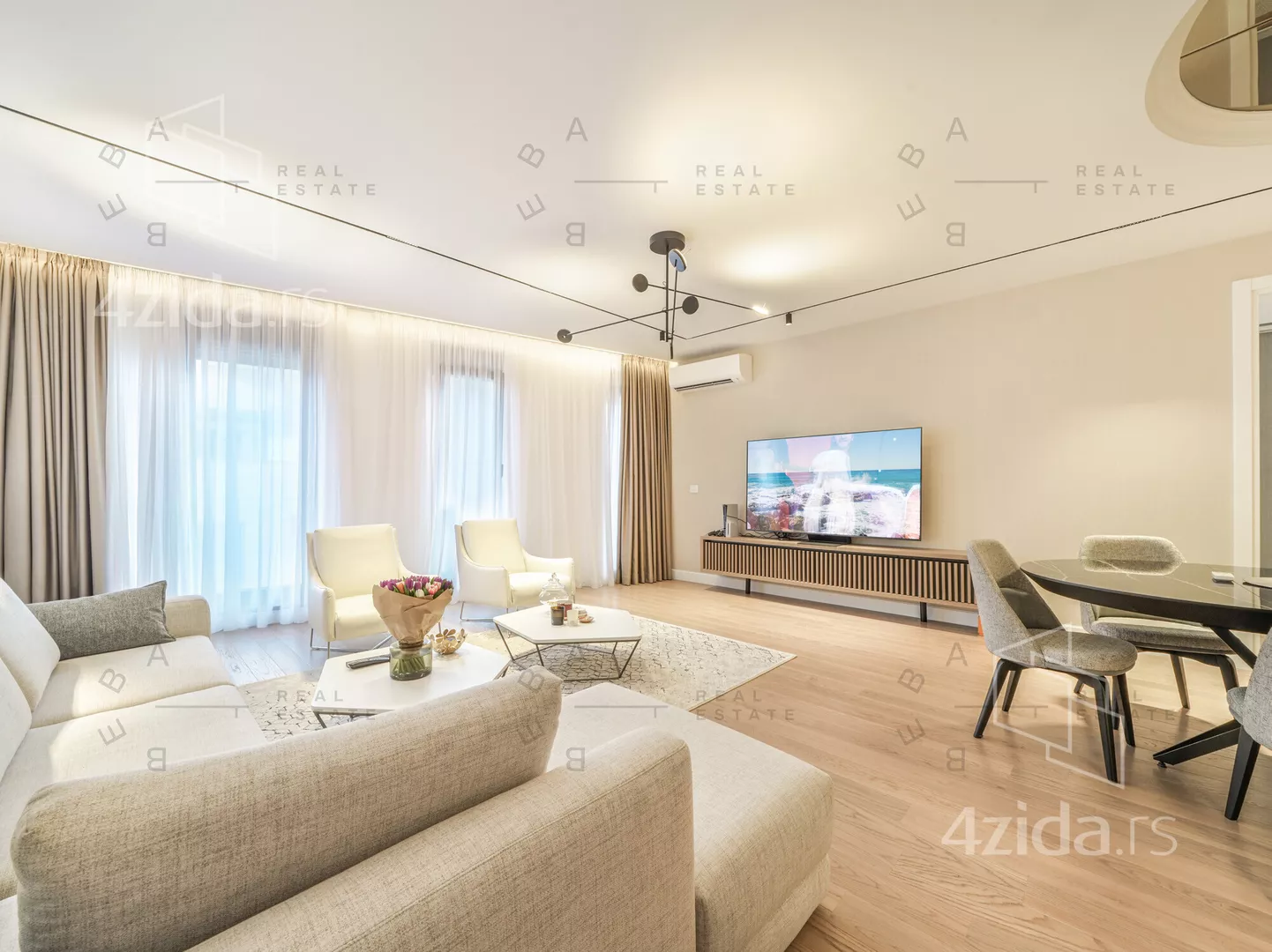 Četvorosoban stan | 4zida