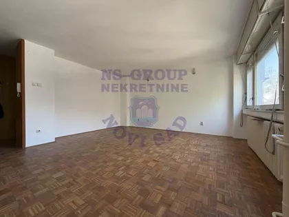 Socijalno | 4zida.rs