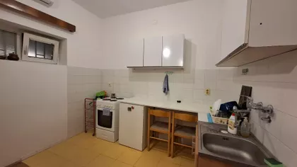 Svetozara Radojčića 82a | 4zida.rs