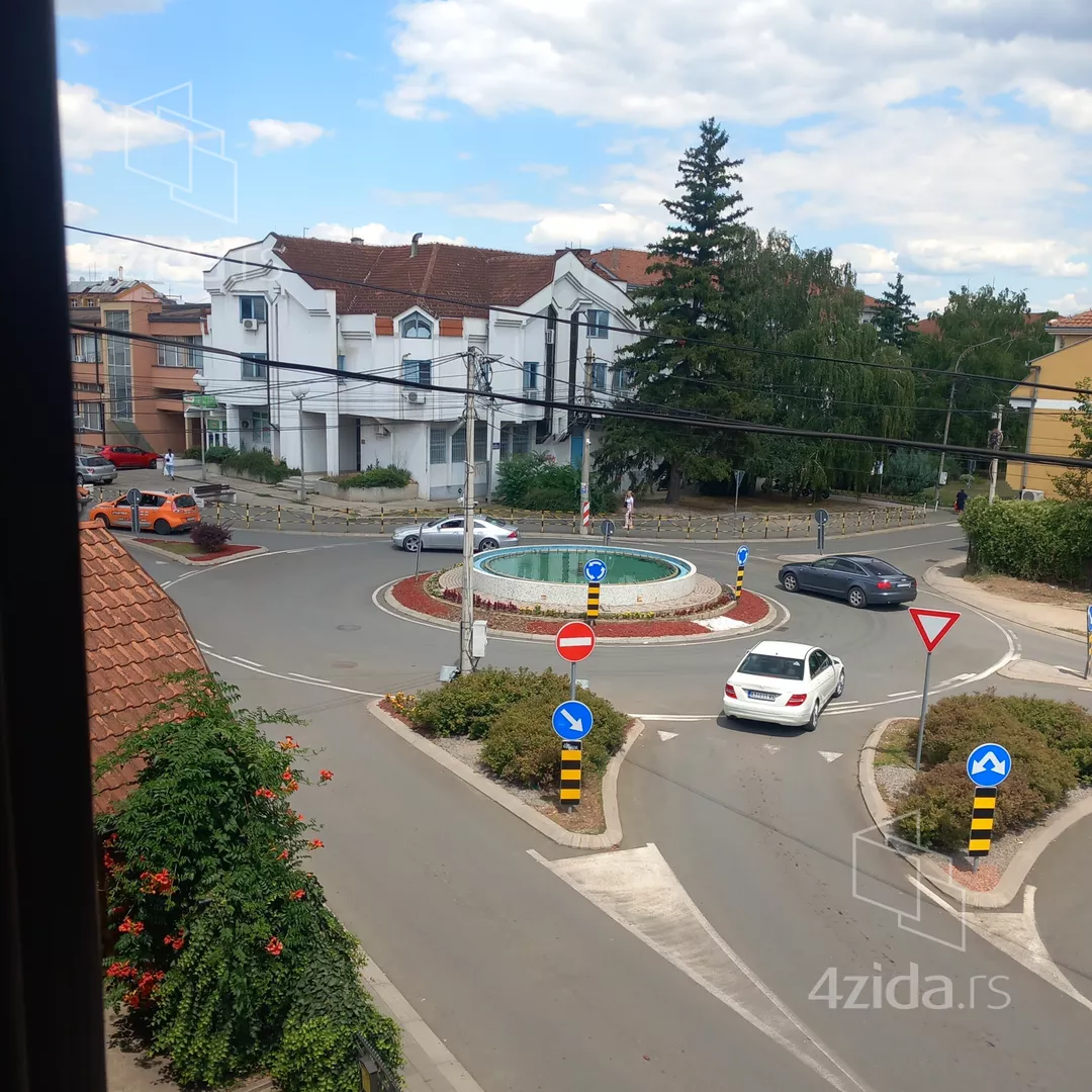 4-etažna kuća | 4zida