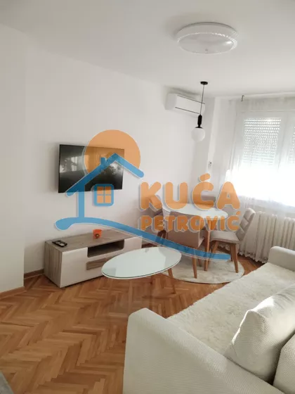 Strahinjića Bana | 4zida.rs