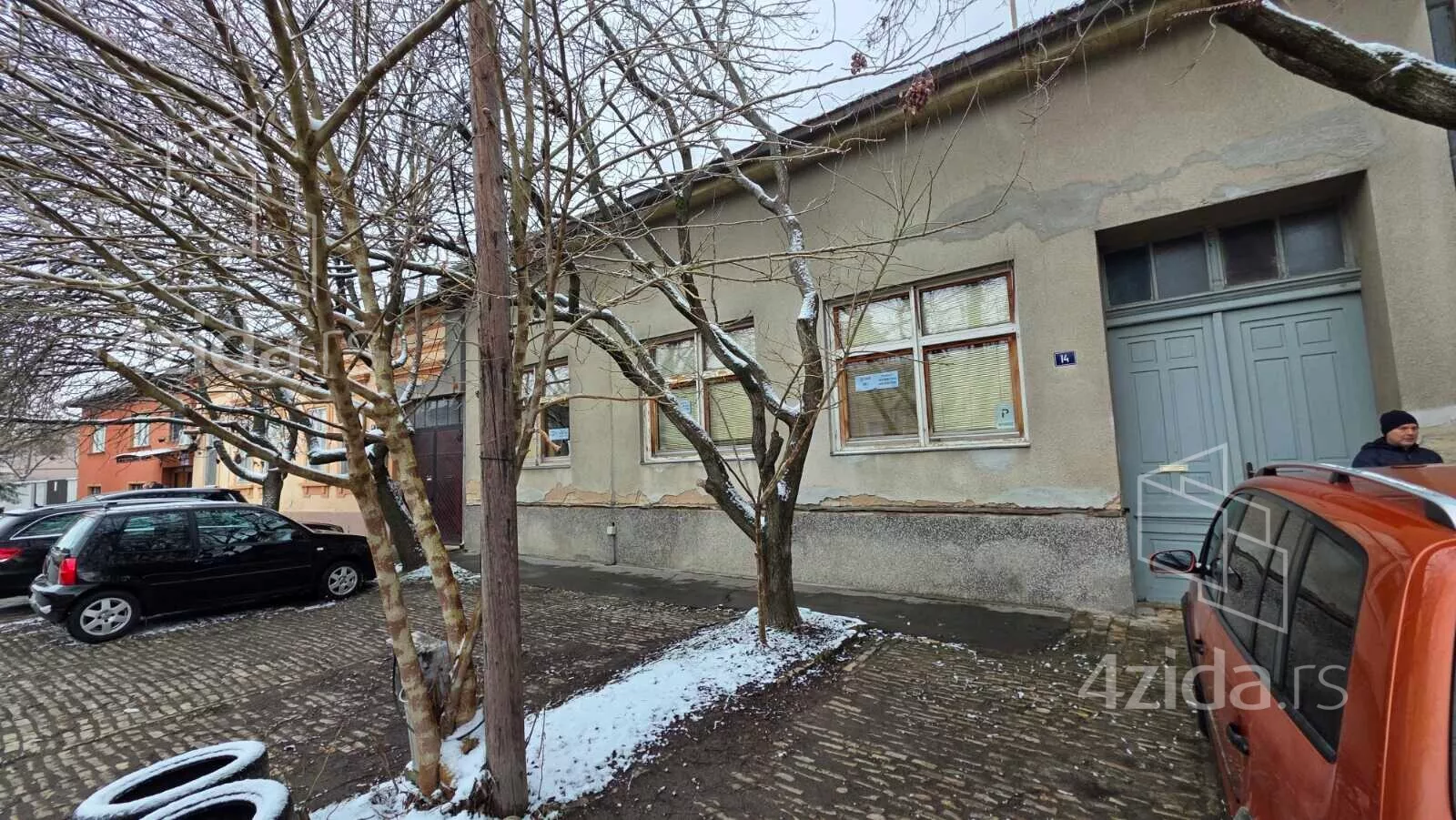 Poslovni prostor | 4zida