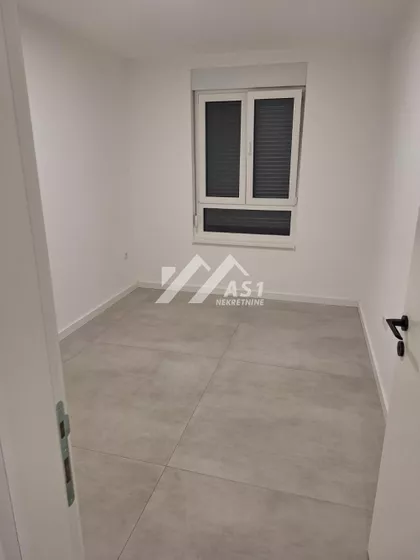 Cetinjska | 4zida.rs