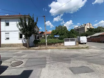 Gradske lokacije | 4zida.rs
