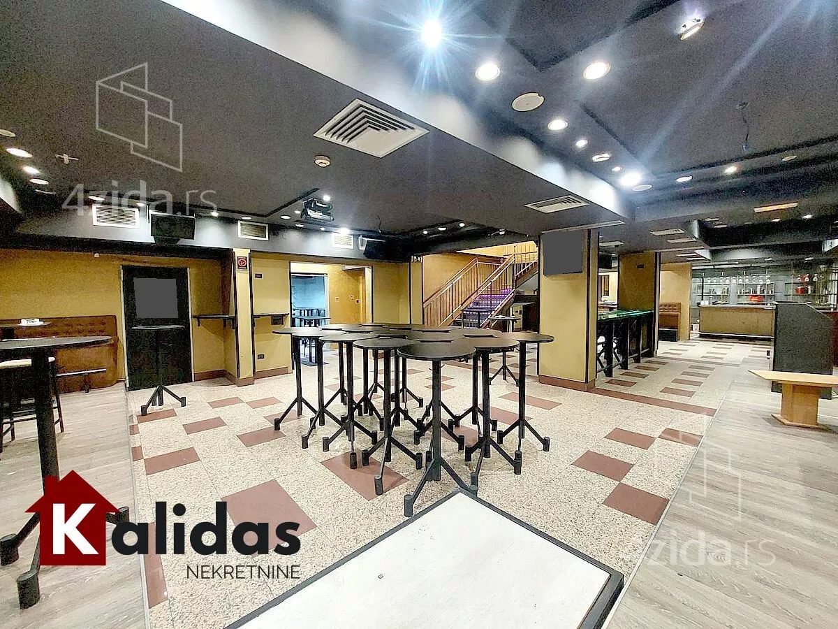 Poslovni prostor | 4zida