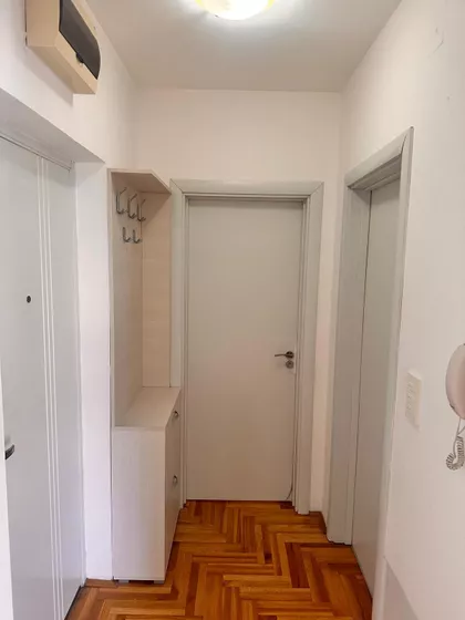 Braće Miladinov 23 | 4zida.rs