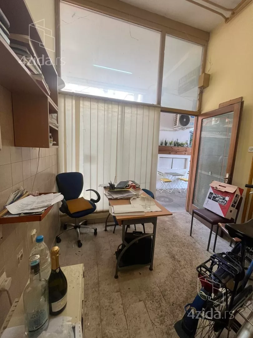 Poslovni prostor | 4zida