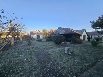 Mali Radanovac | 4zida.rs