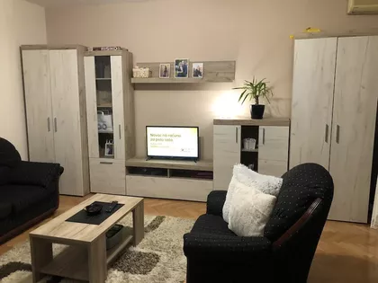 Kertvaroš | 4zida.rs