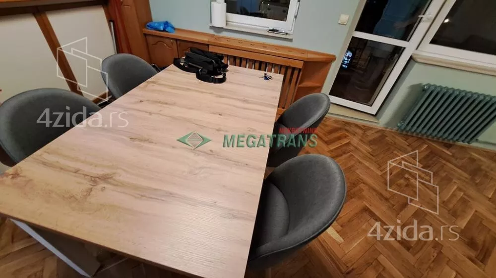 Troiposoban stan | 4zida