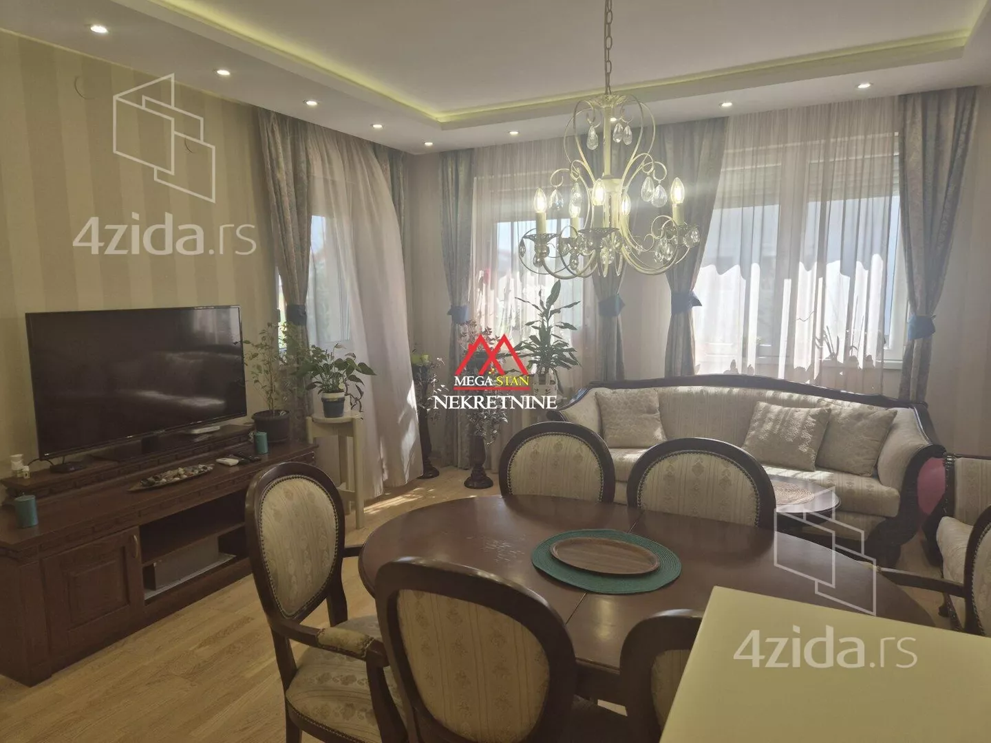 Troiposoban stan | 4zida