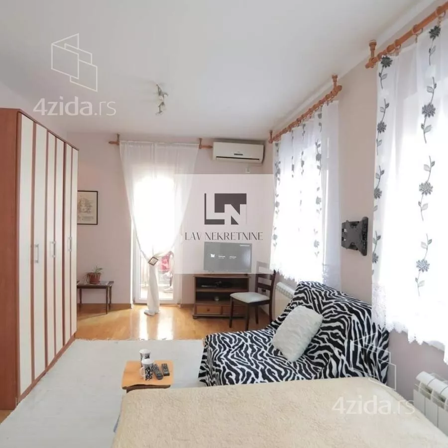 Garsonjera | 4zida