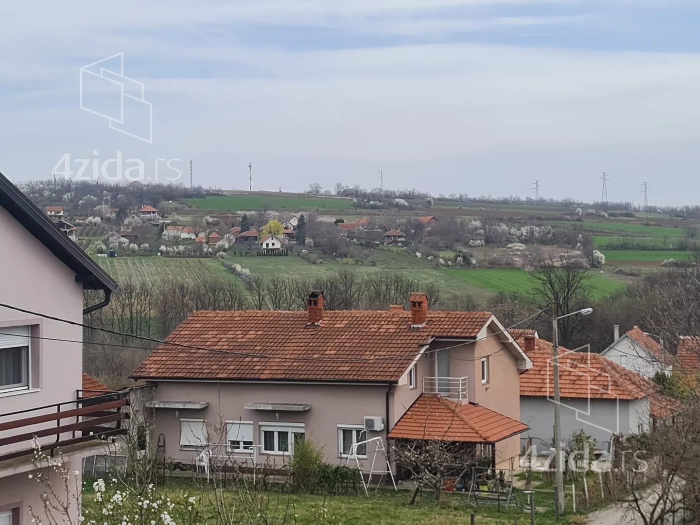 3-etažna kuća | 4zida