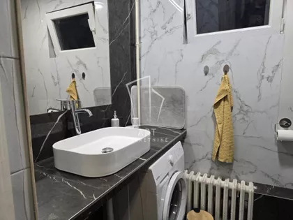 Kolarčeva | 4zida.rs