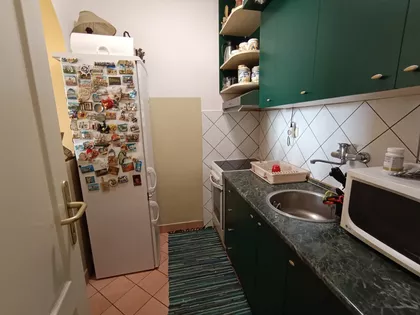 Bulevar Cara Lazara | 4zida.rs