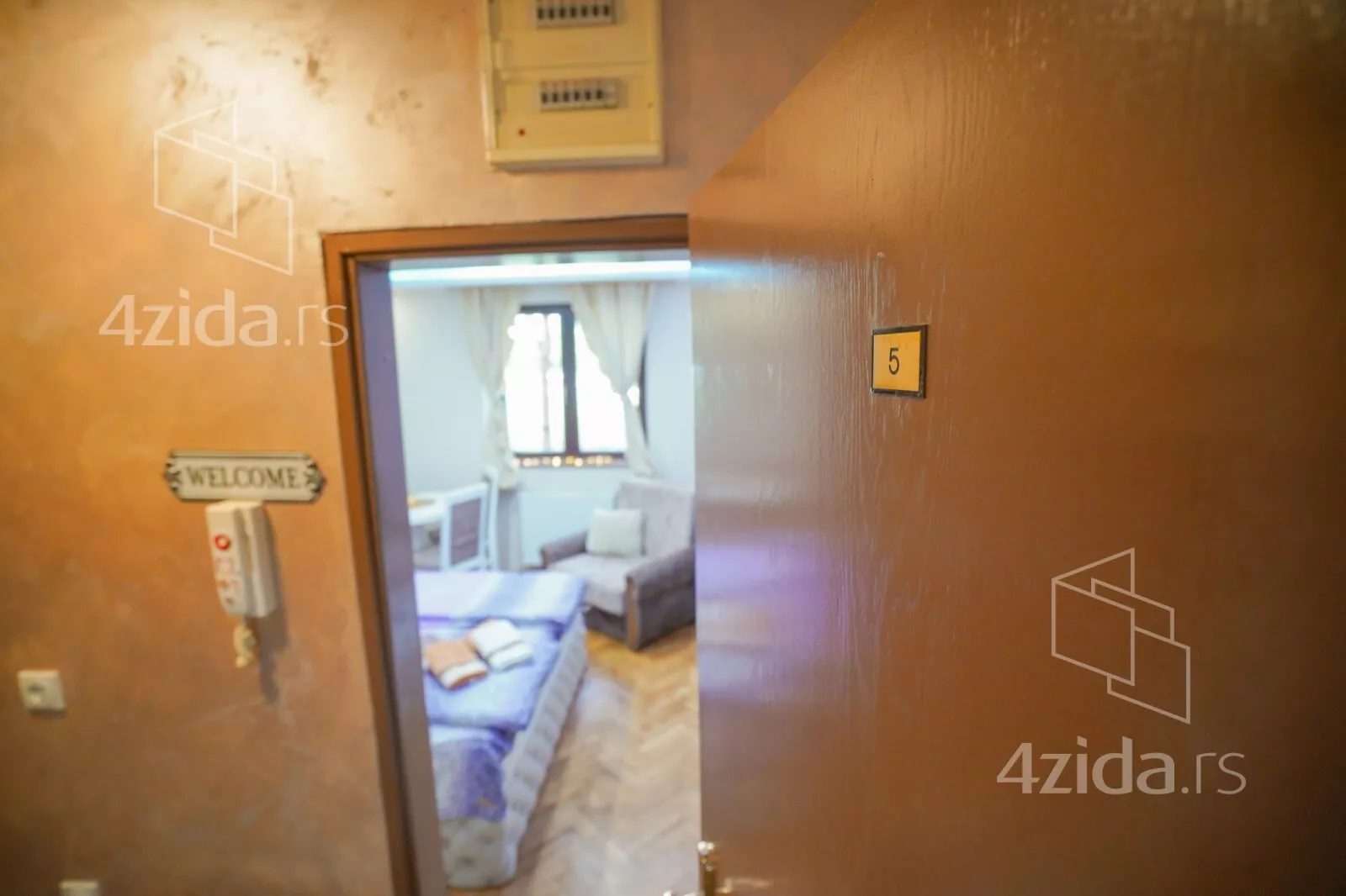 Garsonjera | 4zida
