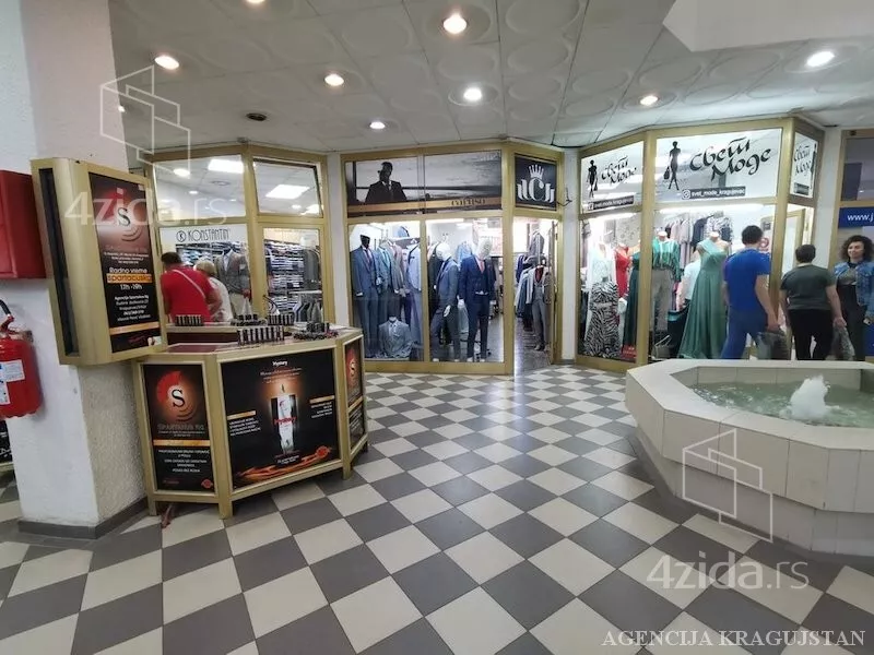 Poslovni prostor | 4zida