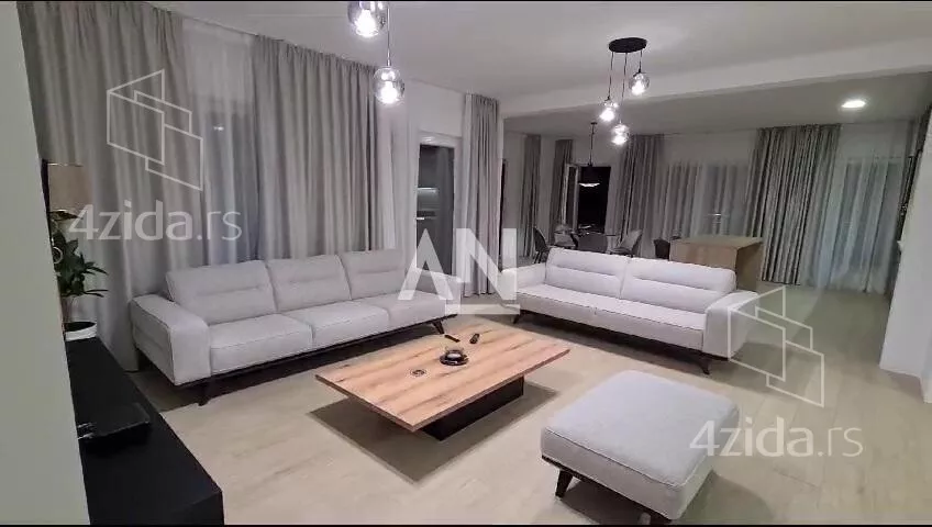 Šestosoban stan | 4zida