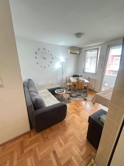 Brijanova 54B | 4zida.rs