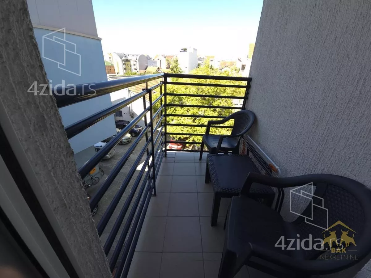 Garsonjera | 4zida