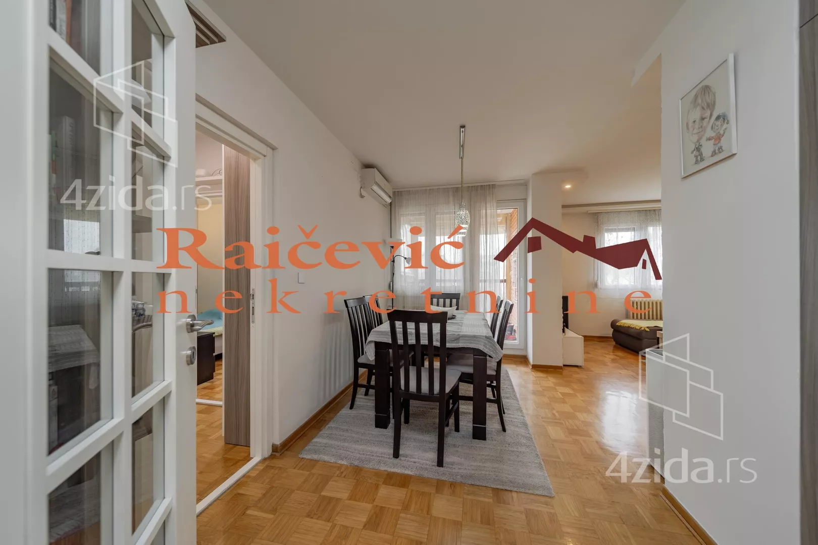 Dvoiposoban stan | 4zida