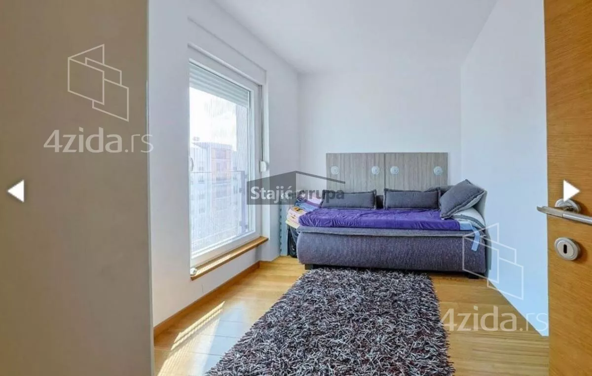 Troiposoban stan | 4zida