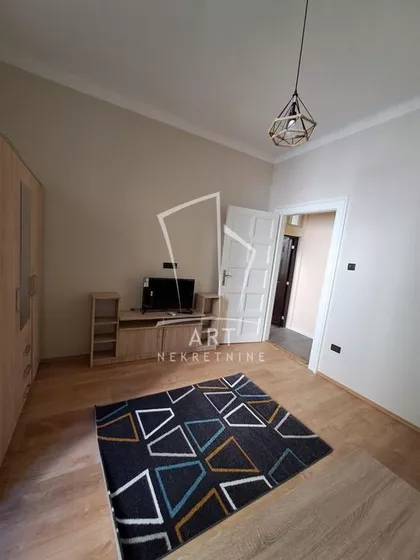 Jug Bogdanova | 4zida.rs