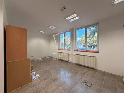 Ugrinovačka | 4zida.rs