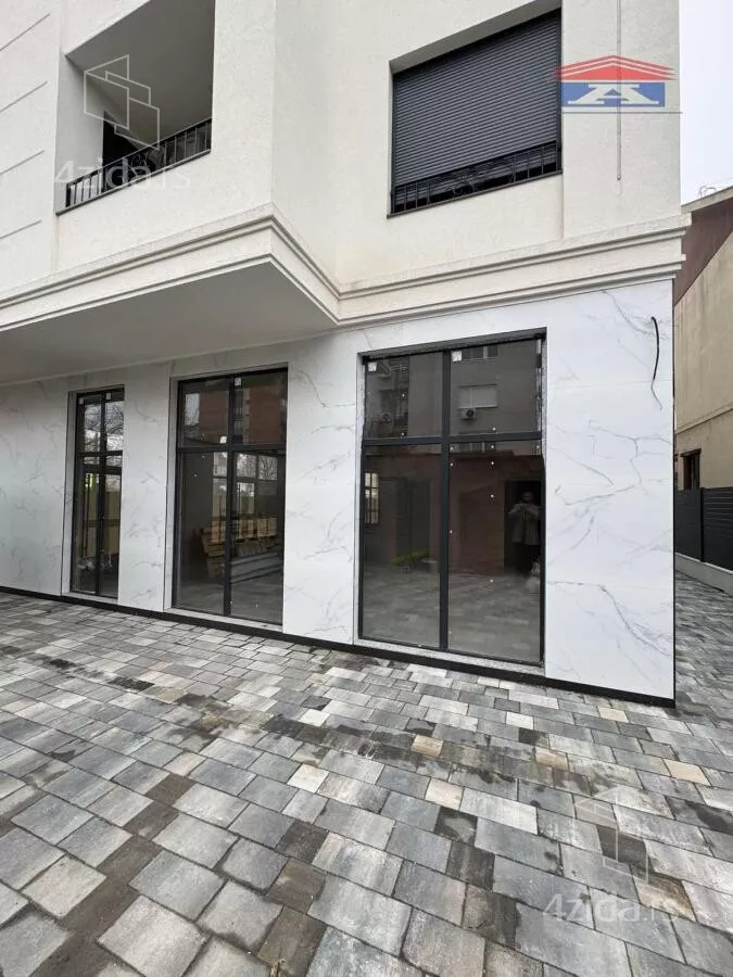 Poslovni prostor | 4zida