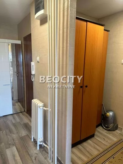 Bulevar cara Lazara | 4zida.rs