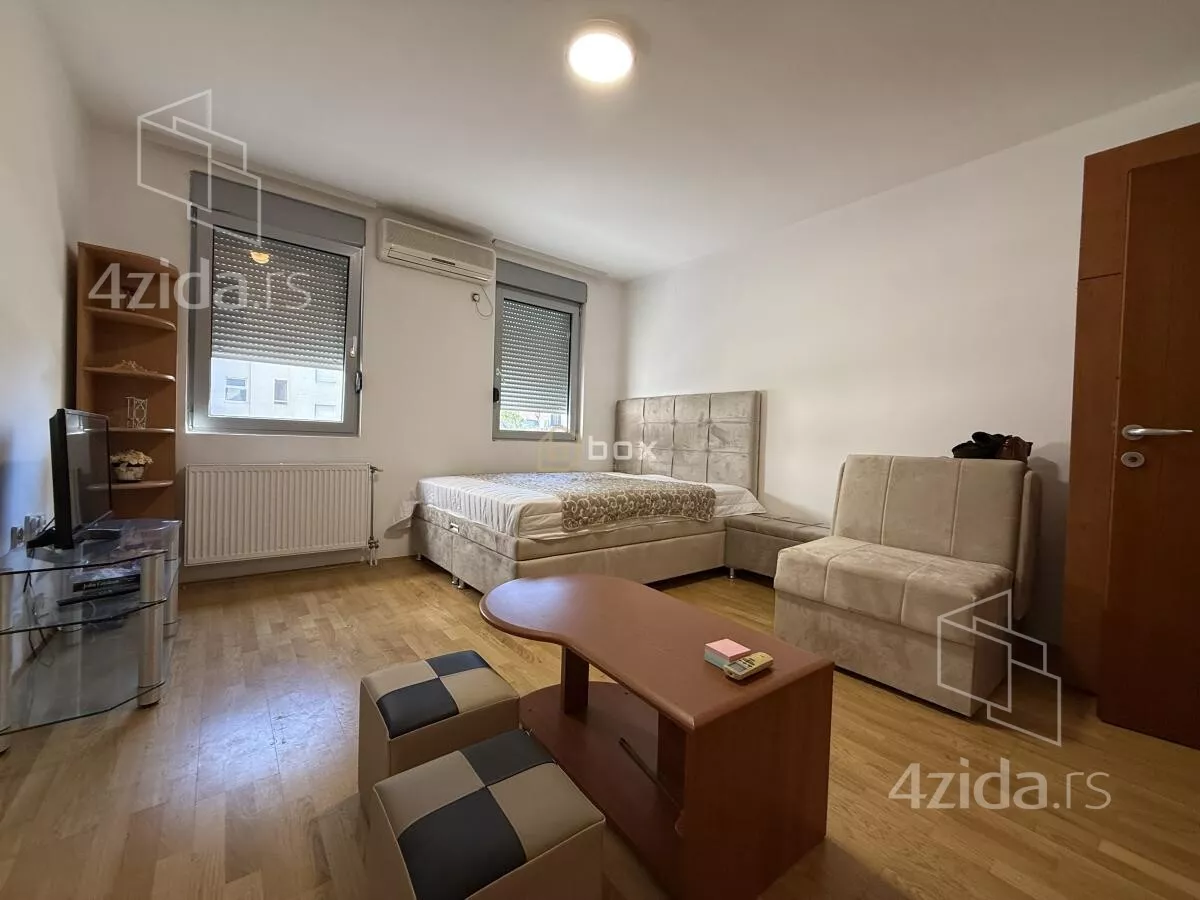 Garsonjera | 4zida