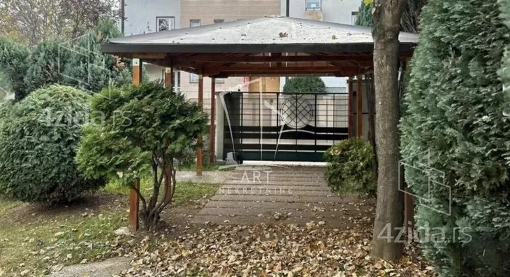 3-etažna kuća | 4zida