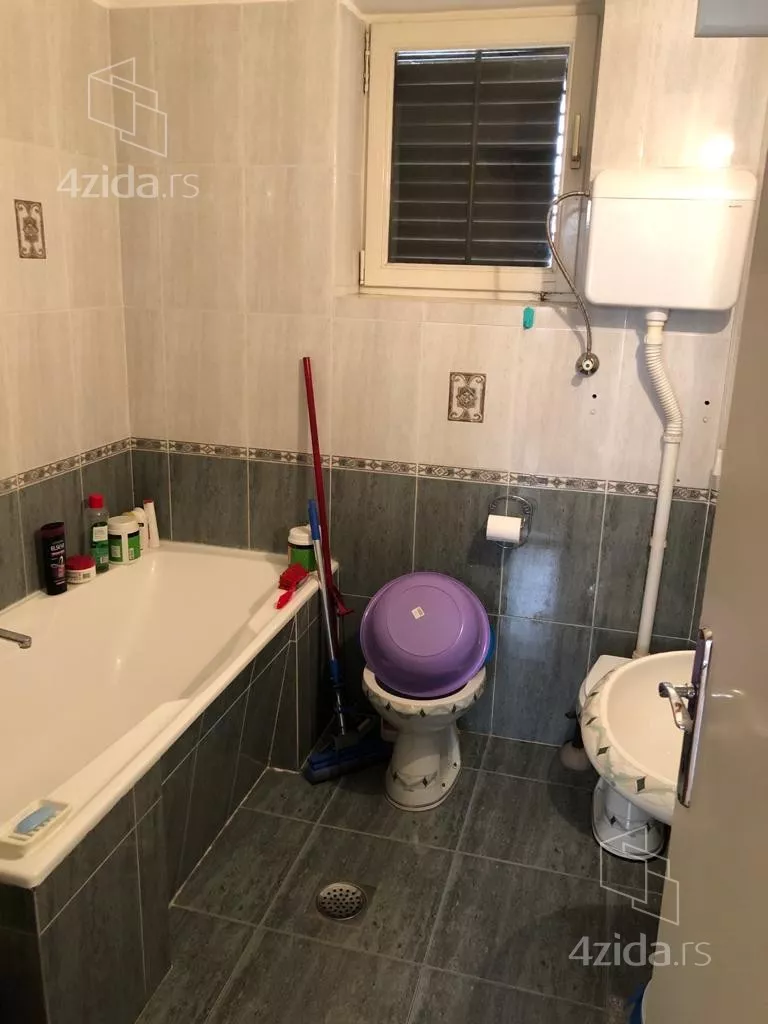 4-etažna kuća | 4zida