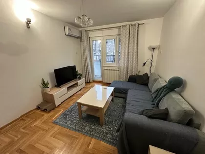 Sarajevska | 4zida.rs