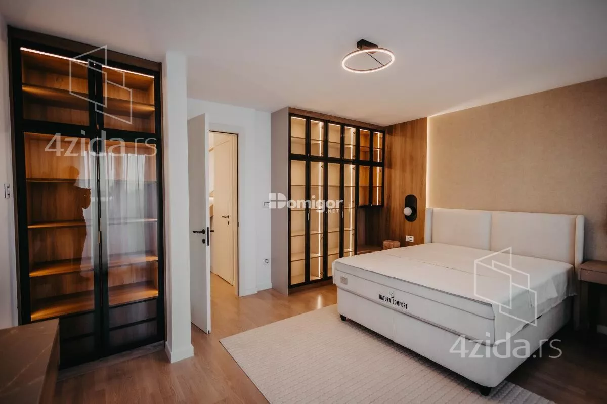 Petosoban stan | 4zida