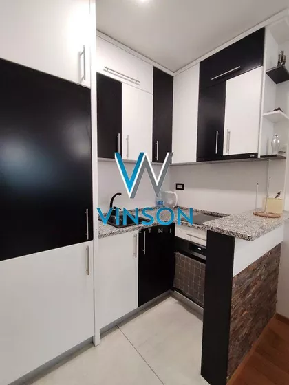 Lasla Gala | 4zida.rs