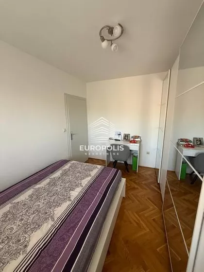 Ratka Mitrovića | 4zida.rs