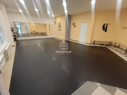 Železnik | 4zida.rs