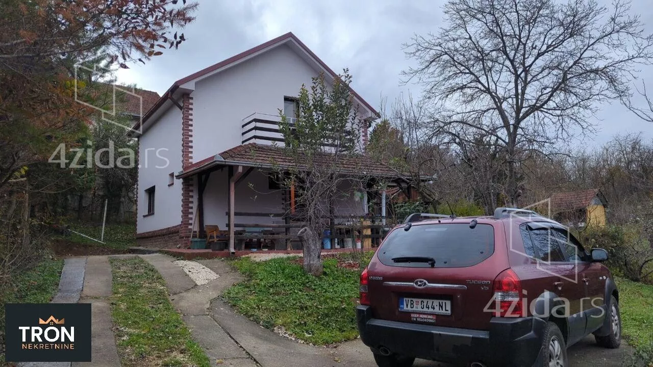 2-etažna kuća | 4zida