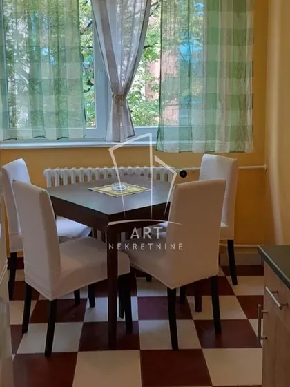 Strumička | 4zida.rs