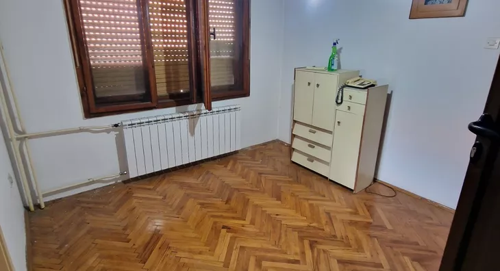 4-etažna kuća | 4zida