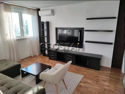 Pariske Komune | 4zida.rs