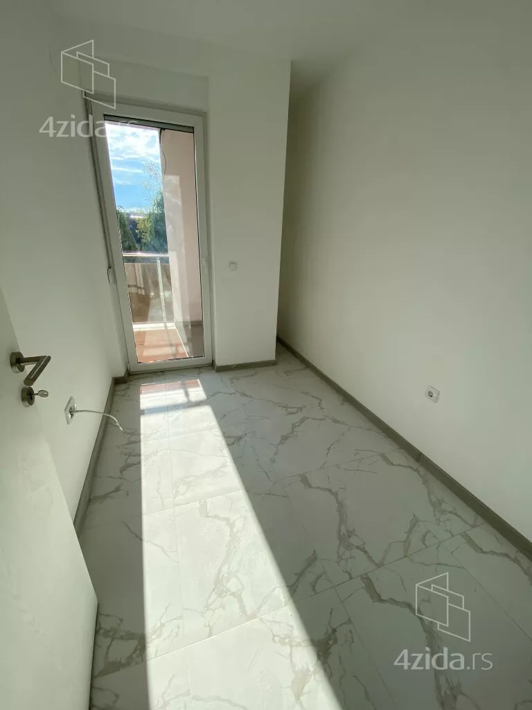 Osmosoban stan | 4zida