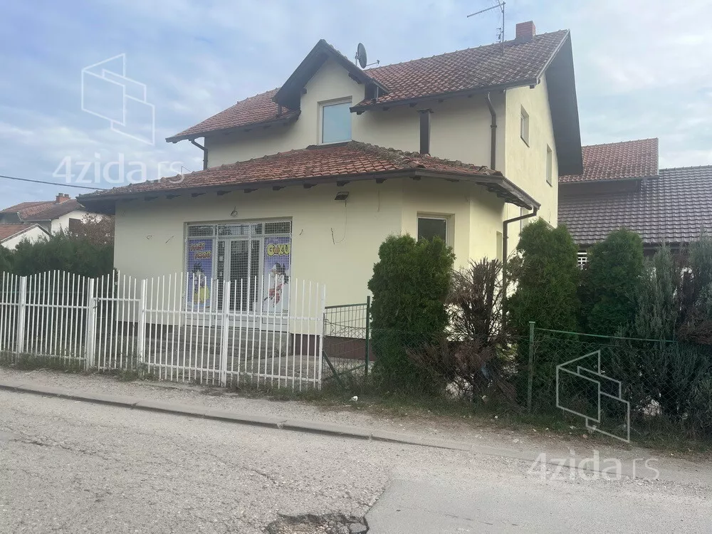 Kuća | 4zida