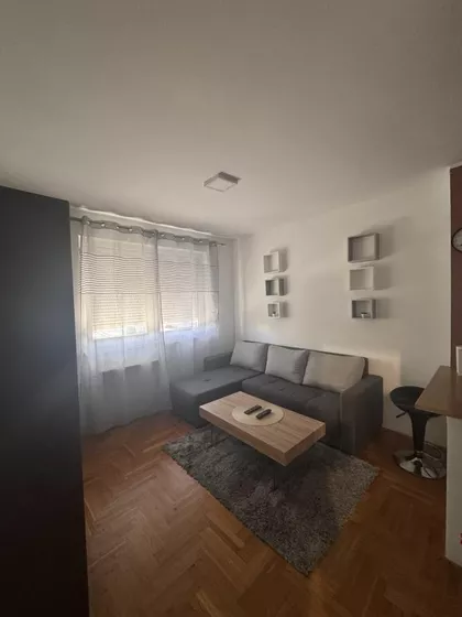 Podbara | 4zida.rs
