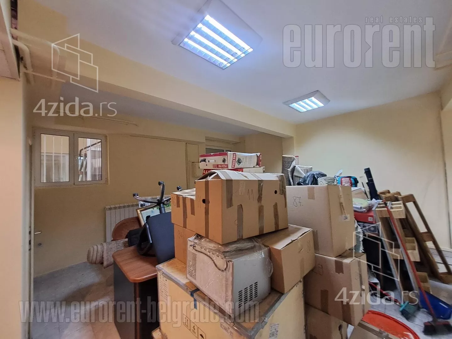 Poslovni prostor | 4zida