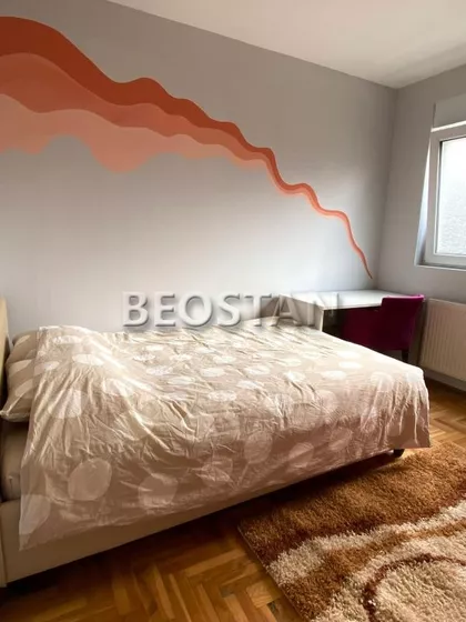 Paunov Breg | 4zida.rs